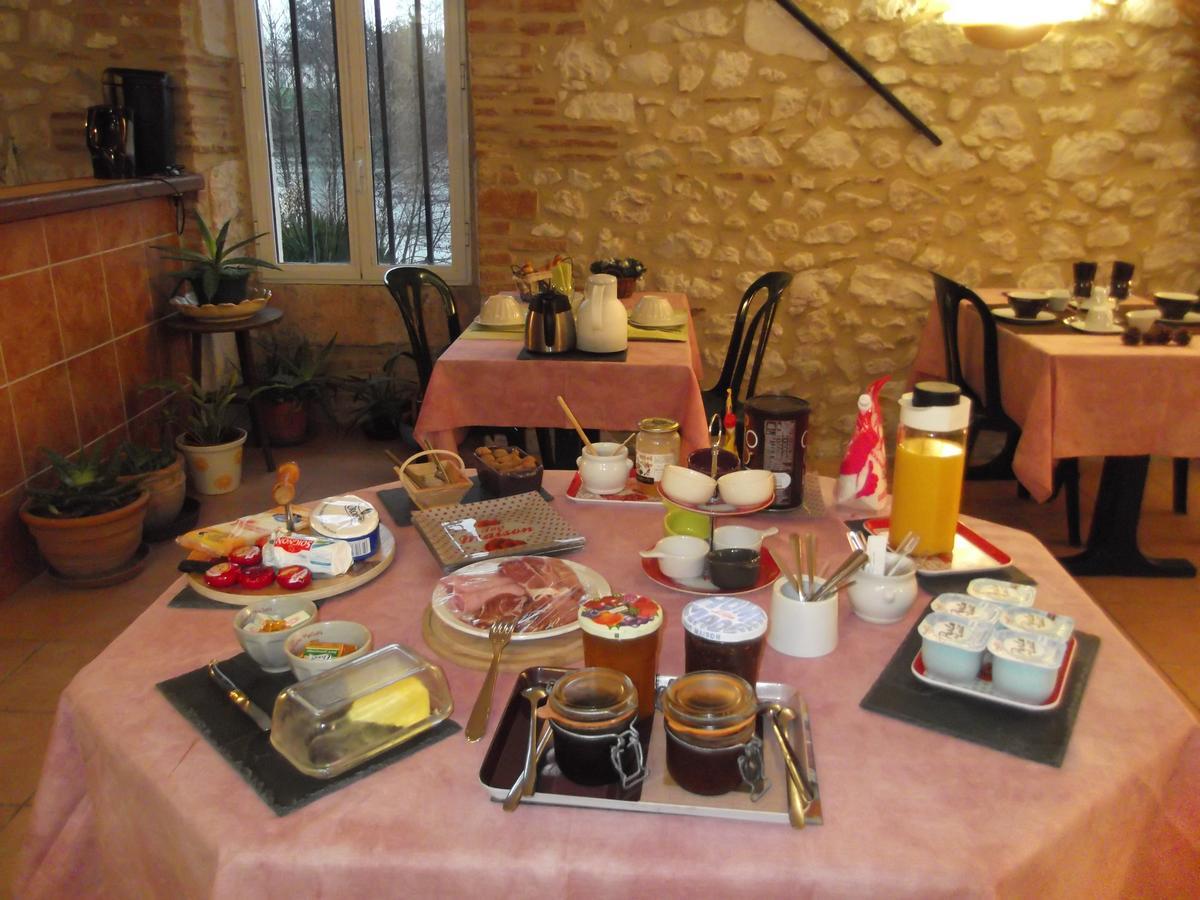 Chambres D'Hotes Moulin De Rigoulieres Saint-Sylvestre-sur-Lot Buitenkant foto